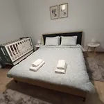 Apollon House וולוס